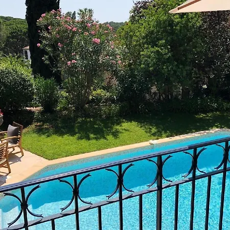 Holiday home Charmante Mit Pool Und Golfplatz By Interhome