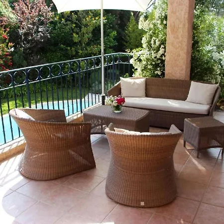 Hébergement de vacances Charmante Mit Pool Und Golfplatz By Interhome *